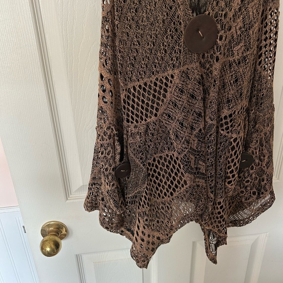 Corel Red Vest - Picture 13 of 15